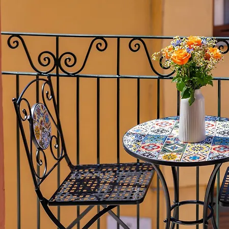 Gib's Balcony